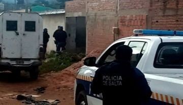Un hombre fue asesinado con arma blanca en Salvador Mazza